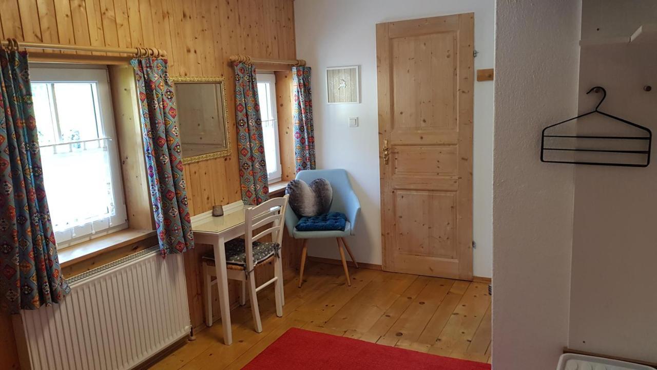 Haus Hepi Hotell Obertraun Eksteriør bilde